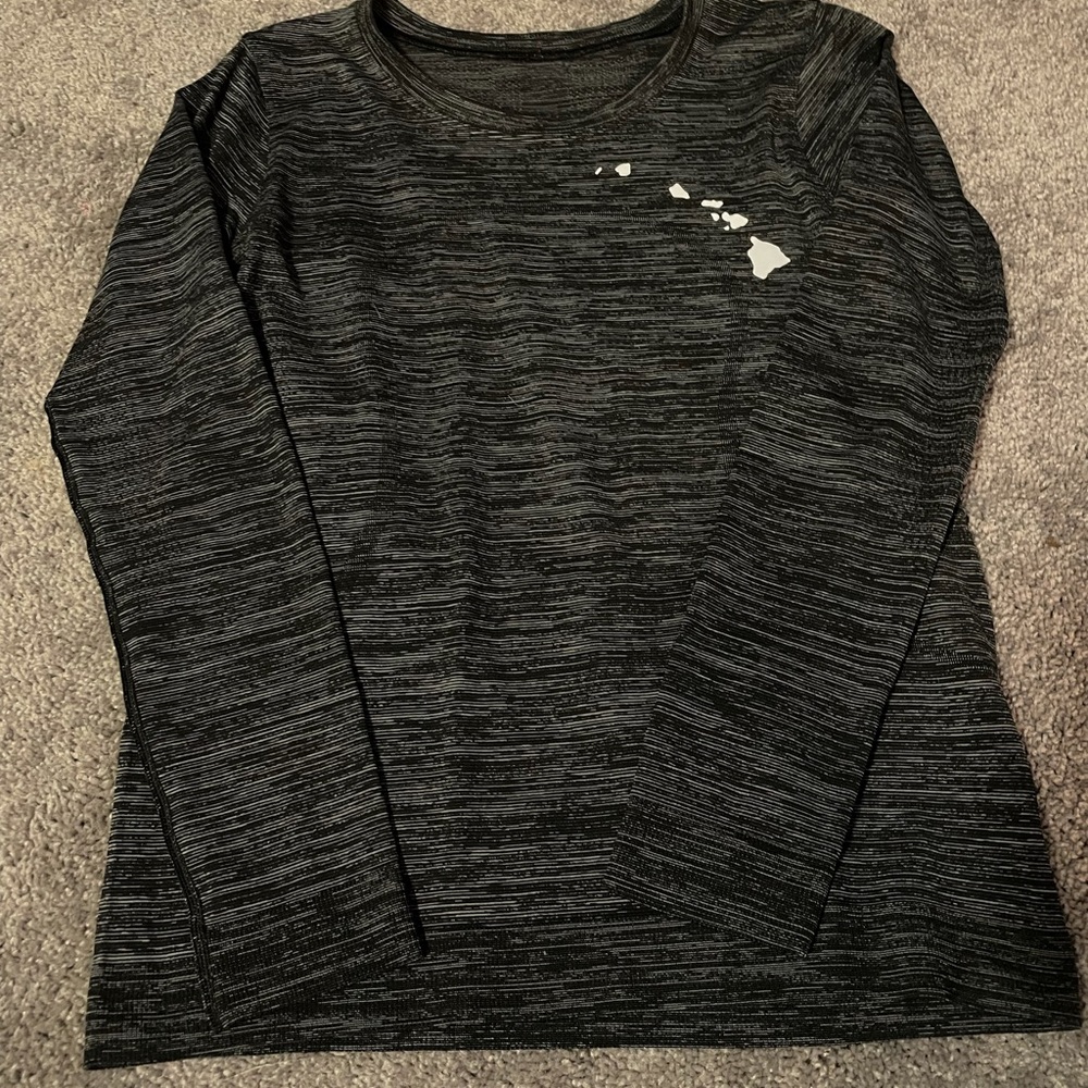 Lululemon shirt